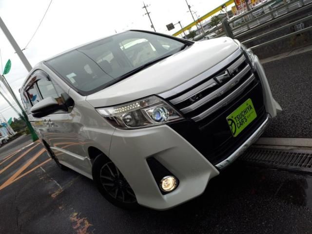 TOYOTA NOAH 2015