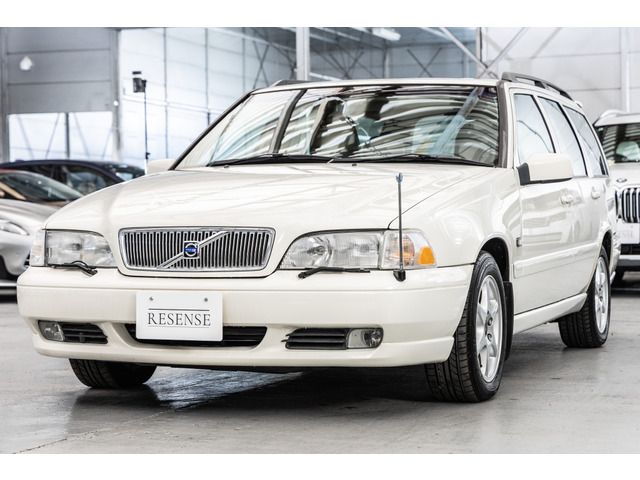 VOLVO VOLVO V70 2000