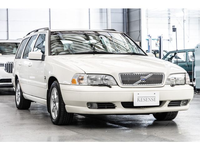 VOLVO VOLVO V70 2000