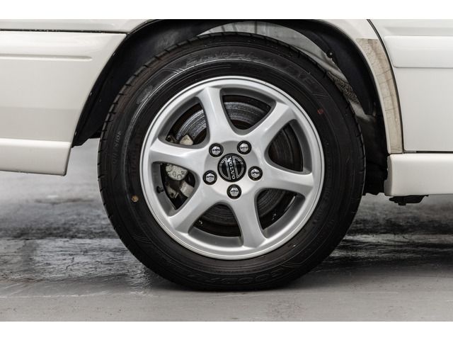 VOLVO VOLVO V70 2000