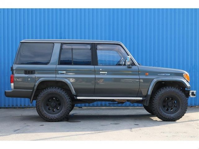 TOYOTA LANDCRUISER PRADO 1995