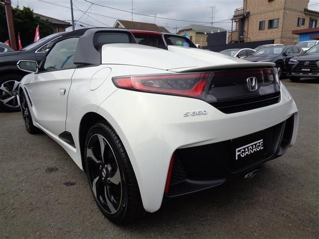 HONDA S660 2015