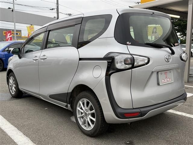 TOYOTA SIENTA 4WD 2017