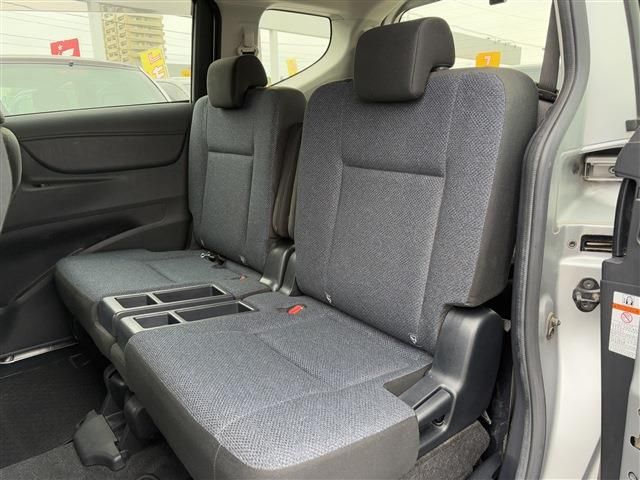 TOYOTA SIENTA 4WD 2017