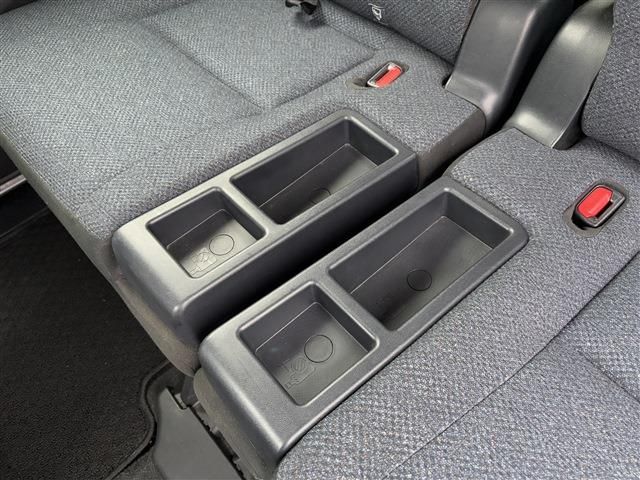 TOYOTA SIENTA 4WD 2017