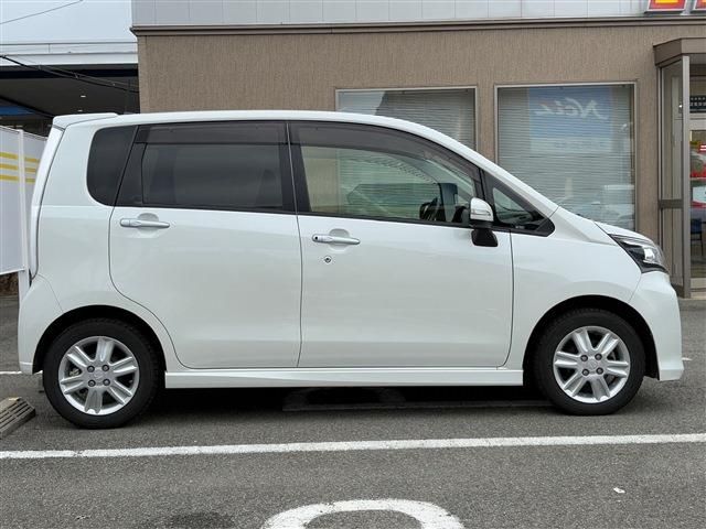 DAIHATSU MOVE CUSTOM 4WD 2013