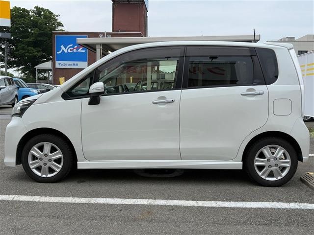 DAIHATSU MOVE CUSTOM 4WD 2013