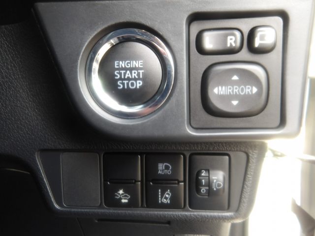 TOYOTA COROLLA FIELDER 2020