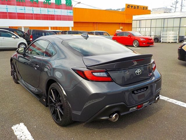 TOYOTA GR86 2022