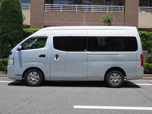 NISSAN NV350 CARAVAN 2012