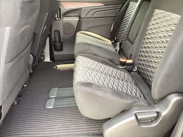 MITSUBISHI DELICA D:5 4WD 2020