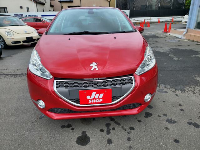 PEUGEOT PEUGEOT 208 2014