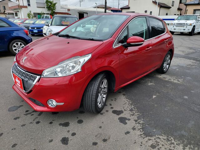 PEUGEOT PEUGEOT 208 2014