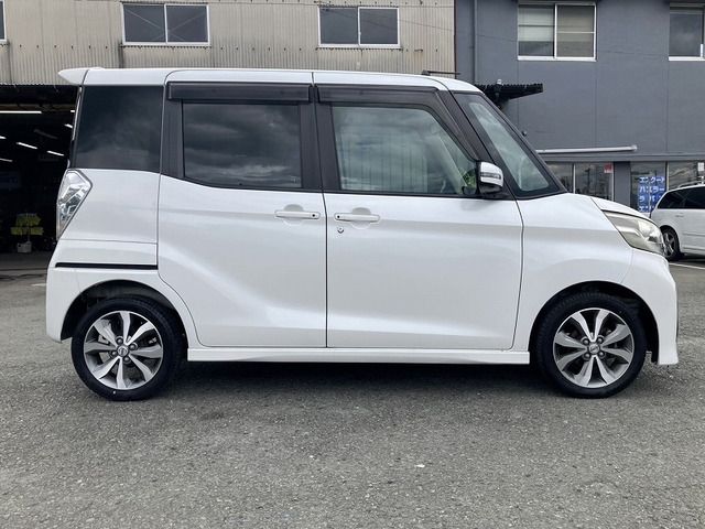 NISSAN DAYZ ROOX 2014