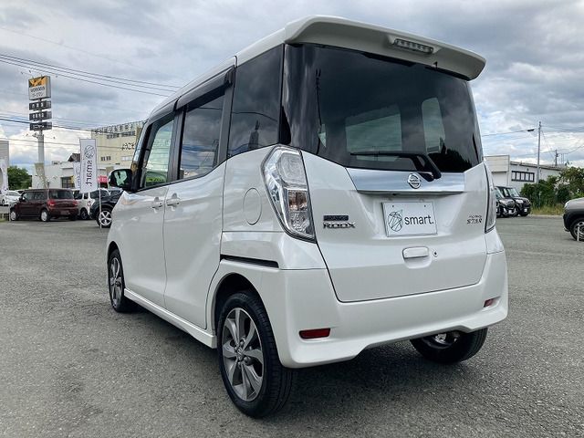 NISSAN DAYZ ROOX 2014