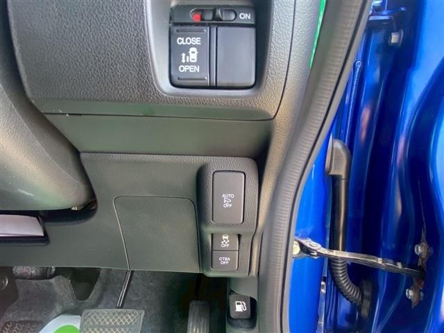 HONDA N BOX CUSTOM 2016