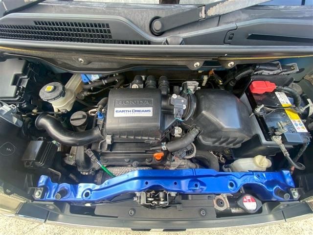 HONDA N BOX CUSTOM 2016