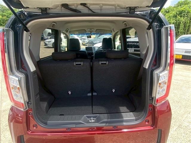 DAIHATSU MOVE CUSTOM 2015