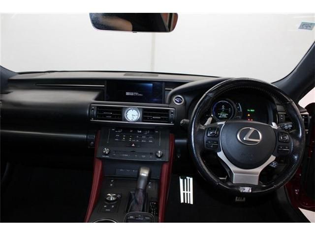 TOYOTA LEXUS RC300h 2015