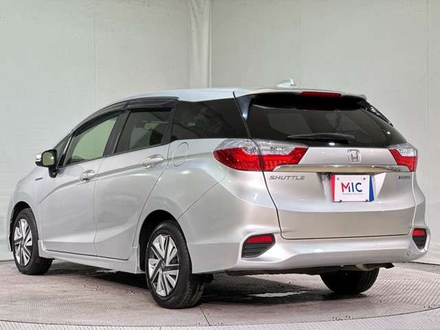 HONDA SHUTTLE HYBRID 2016