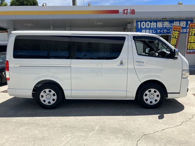 TOYOTA HIACE van 2WD 2025