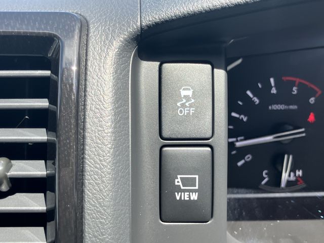 TOYOTA HIACE van 2WD 2025