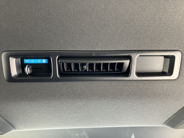 TOYOTA HIACE van 2WD 2025