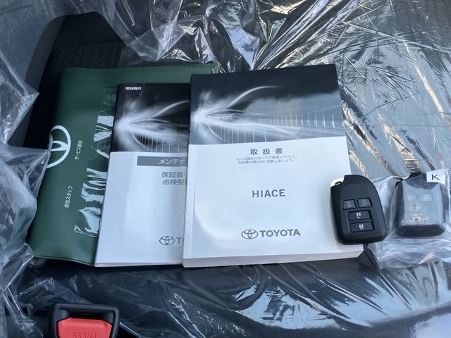 TOYOTA HIACE van 2WD 2025
