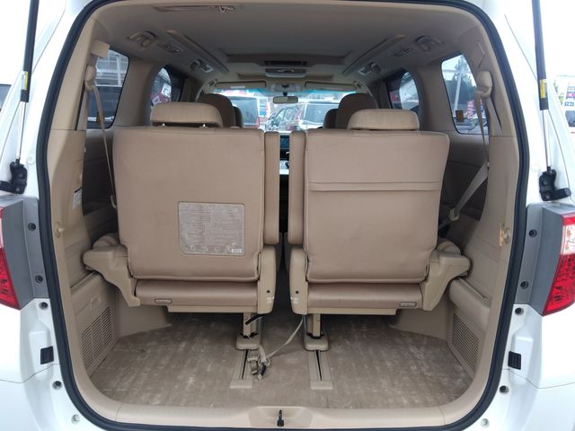 TOYOTA ALPHARD hybrid 4WD 2014