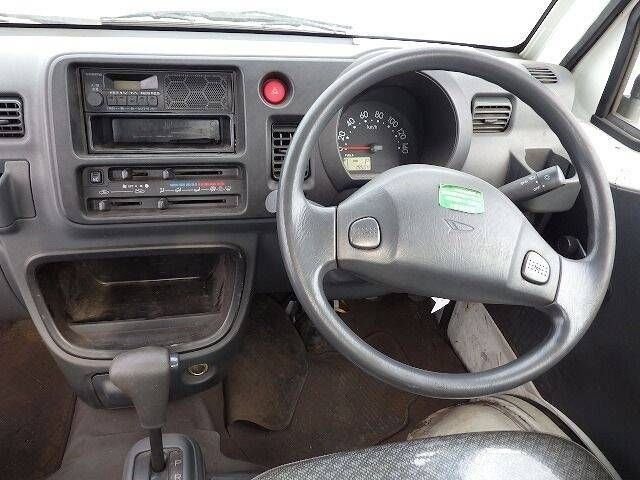 DAIHATSU HIJET truck 2011