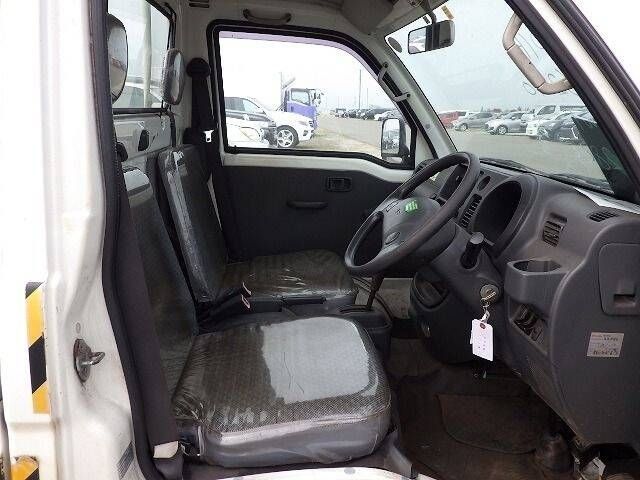 DAIHATSU HIJET truck 2011