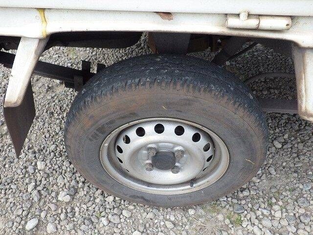 DAIHATSU HIJET truck 2011