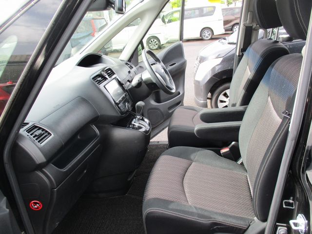 NISSAN SERENA  S-HYBRID 2016