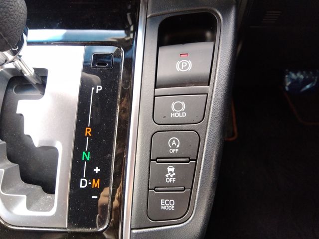 TOYOTA ALPHARD 4WD 2017