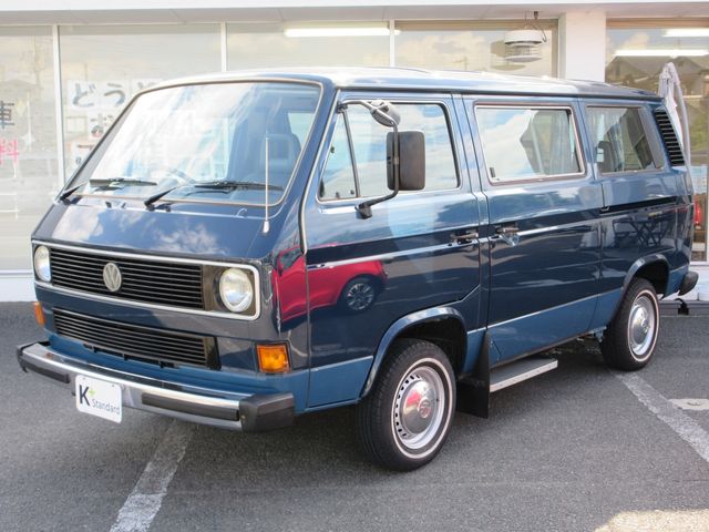 VOLKSWAGEN VOLKSWAGEN CARRAVEL 1990