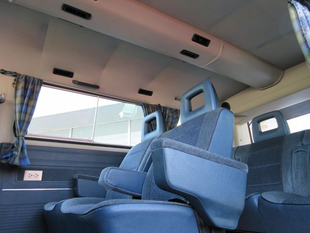 VOLKSWAGEN VOLKSWAGEN CARRAVEL 1990