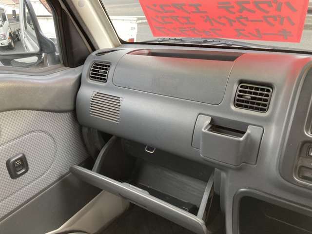 DAIHATSU HIJET truck 4WD 2014