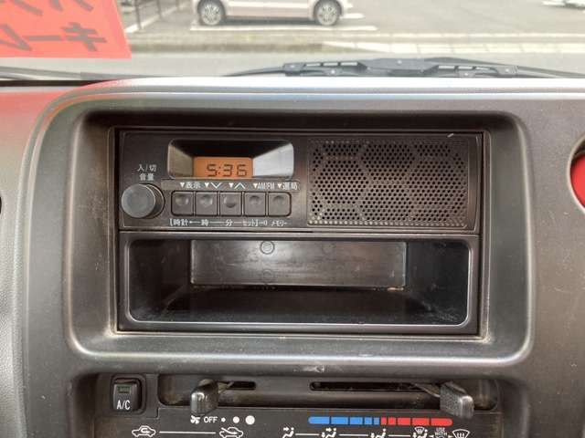 DAIHATSU HIJET truck 4WD 2014