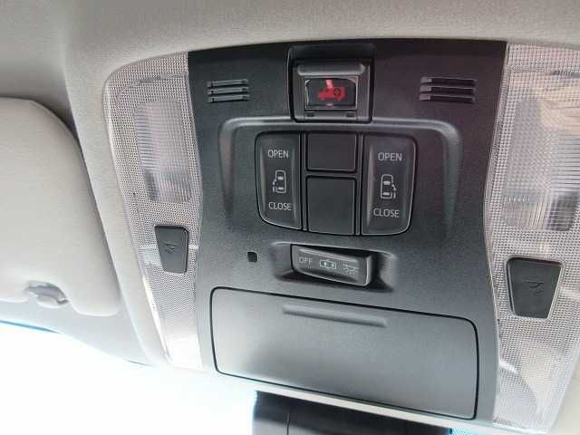 TOYOTA VELLFIRE 2019