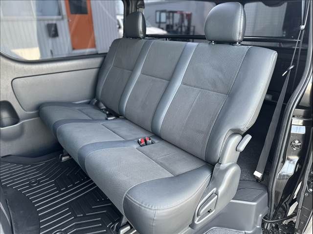 TOYOTA HIACE van 2WD 2024