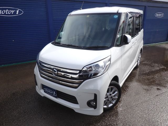 NISSAN DAYZ ROOX 2015