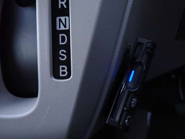 DAIHATSU MIRA e:S 4WD 2017