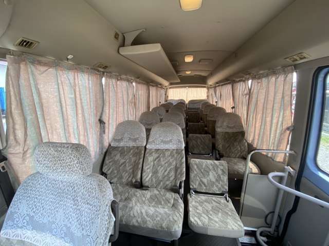 MITSUBISHI ROSA 2000