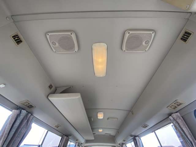 MITSUBISHI ROSA 2000