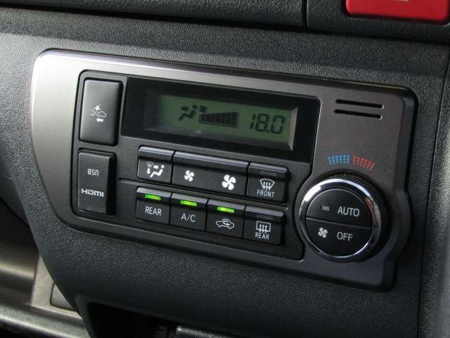 TOYOTA HIACE van 2WD 2019