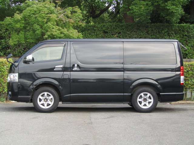 TOYOTA HIACE van 2WD 2019