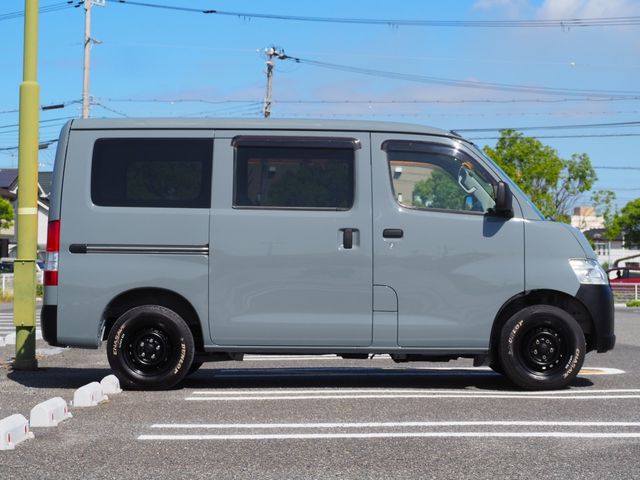 TOYOTA TOWNACE van 2WD 2017