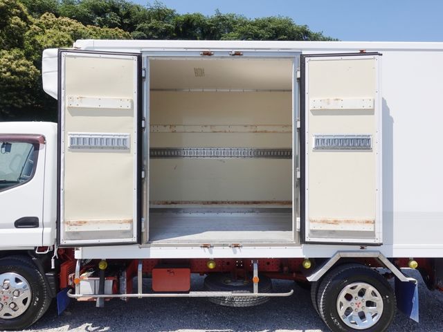 MITSUBISHI CANTER 2014