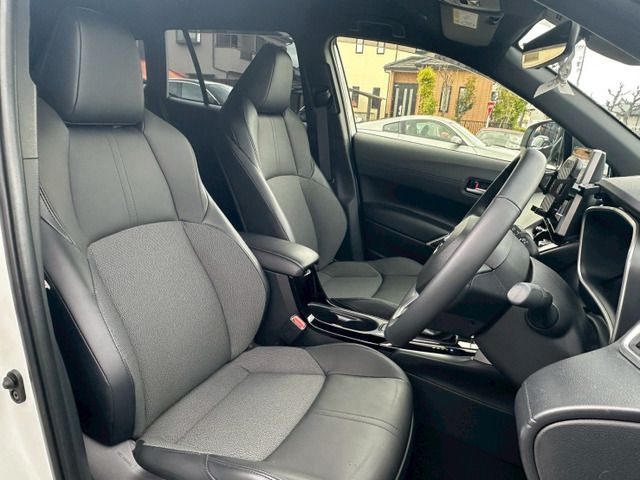 TOYOTA COROLLA CROSS HYBRID 2024