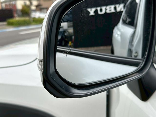 TOYOTA COROLLA CROSS HYBRID 2024